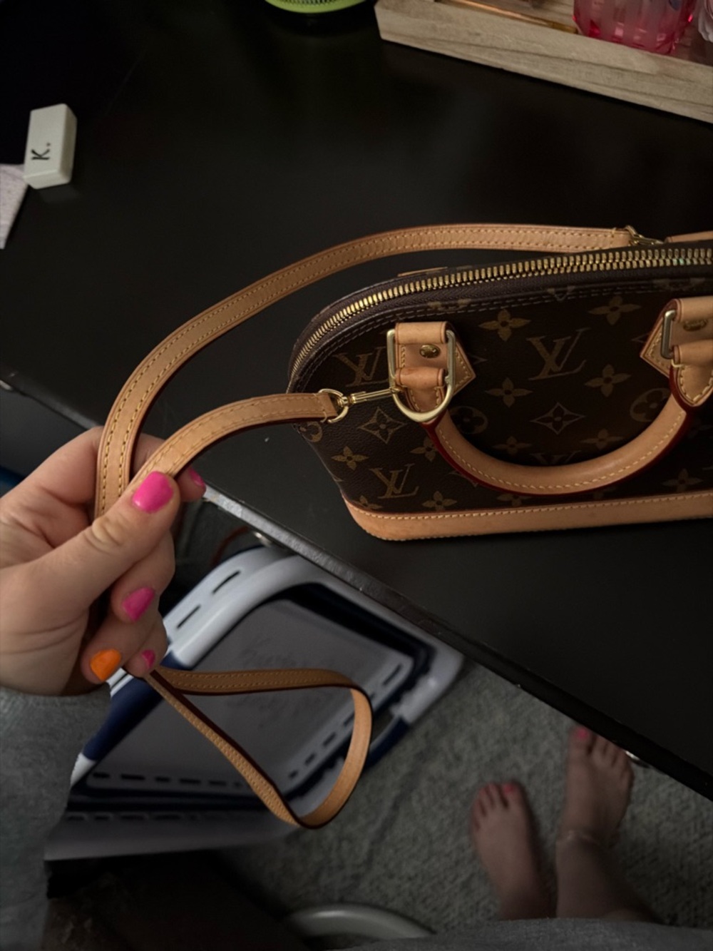 Louis Vuitton Monogram Alma BB - Picture 5 of 9